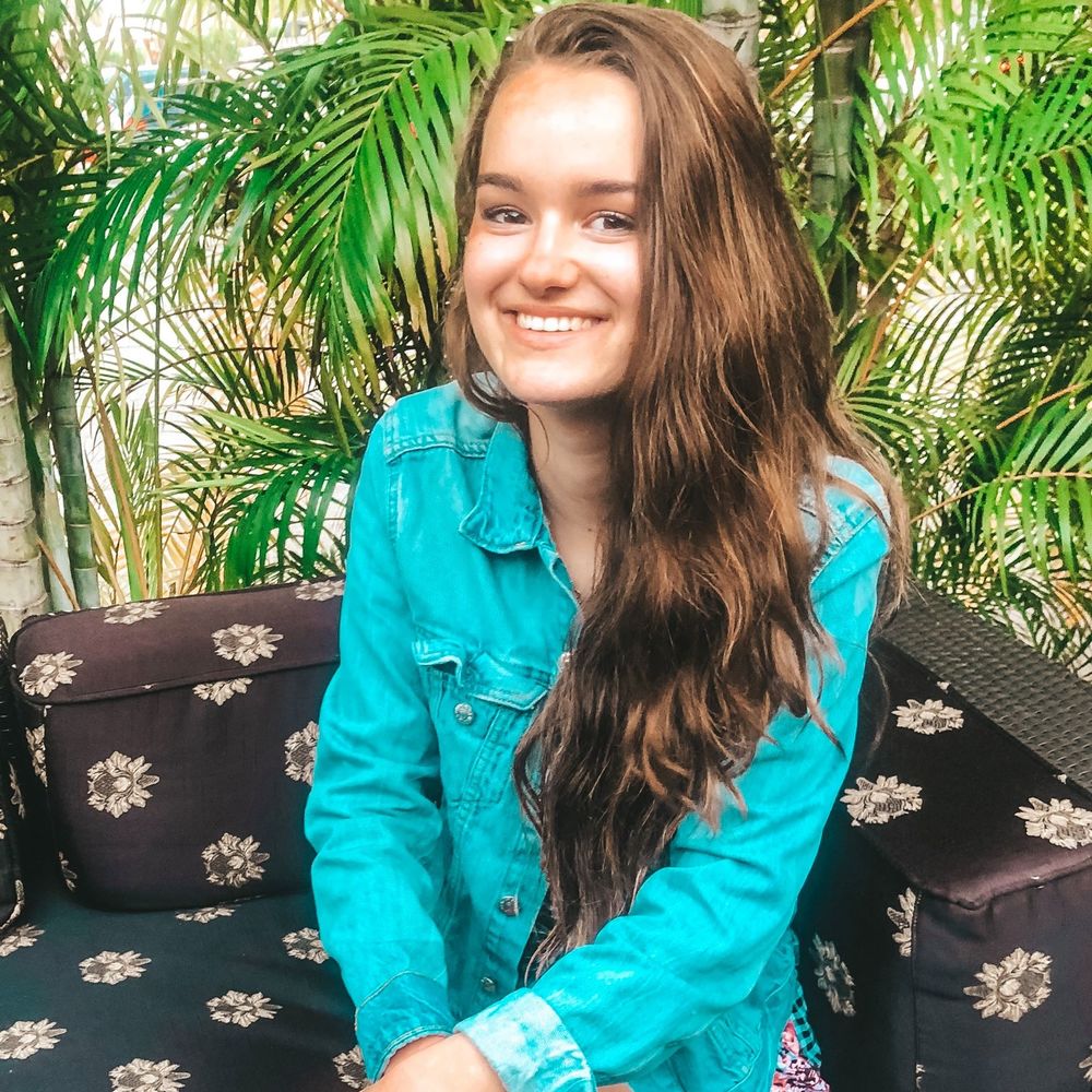 Meet your Posher, Noelle